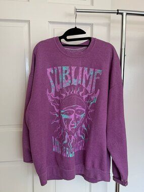 Urban Outfitters exclusive Sublime Long Beach pullover sweatshirt, size S/M.